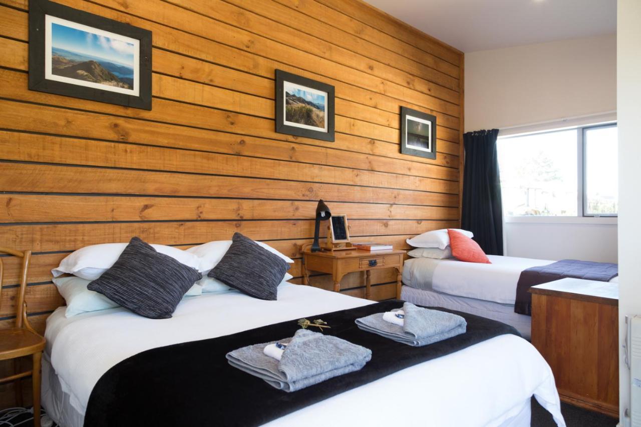 ホキティカ Scenic Waterways Retreat Bed & Breakfast エクステリア 写真