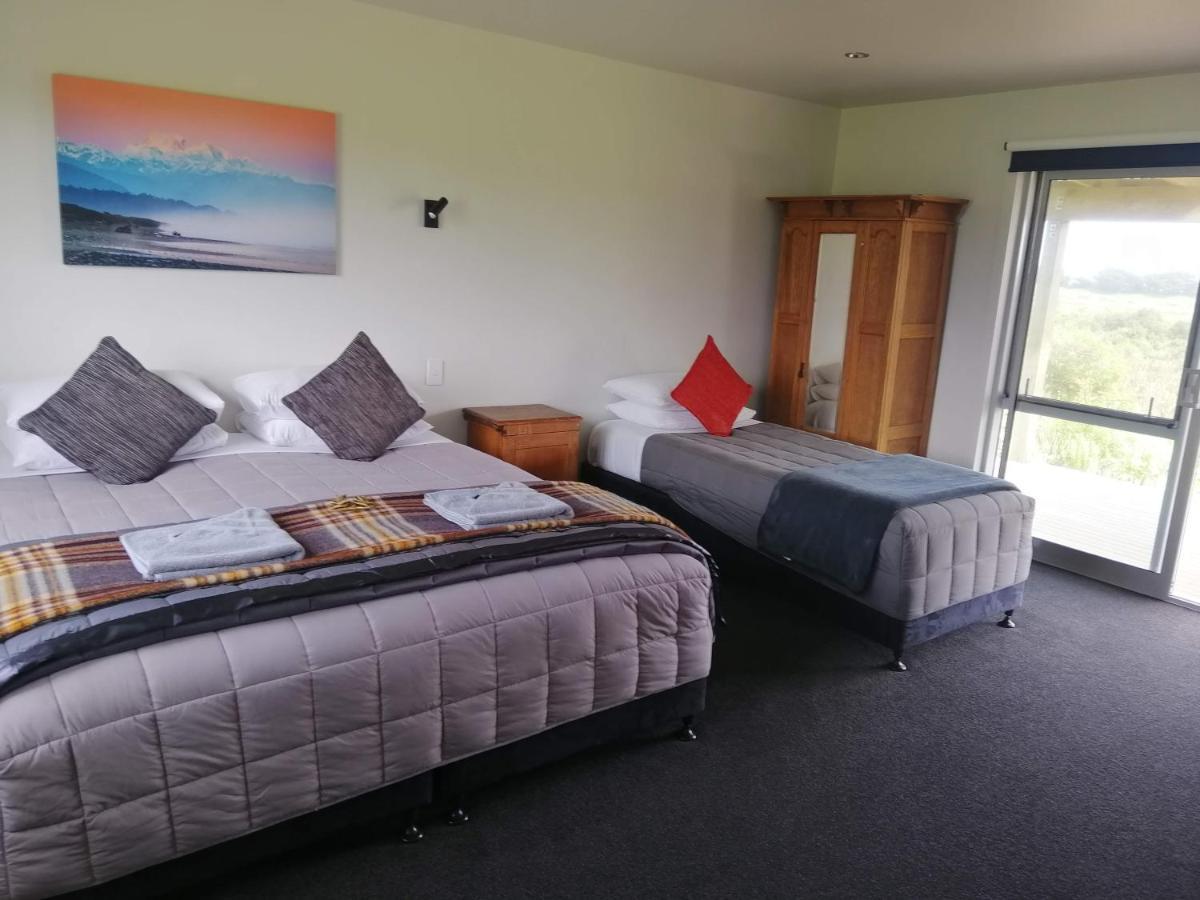 ホキティカ Scenic Waterways Retreat Bed & Breakfast エクステリア 写真
